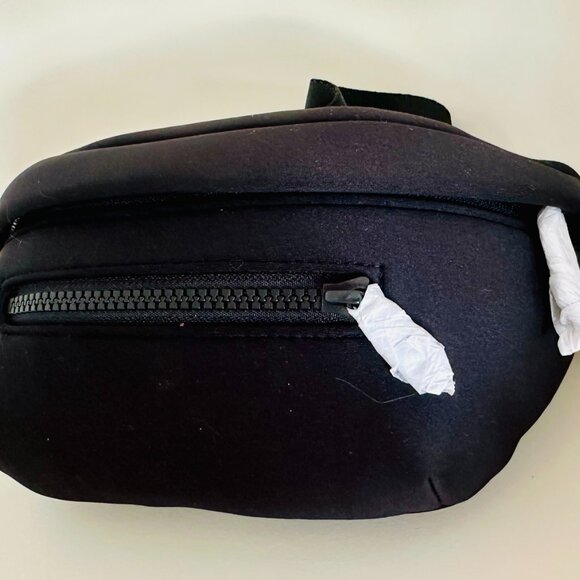 NWT Dagne Dover Ace Belt Bag Black (Onyx) - Picture 3 of 6